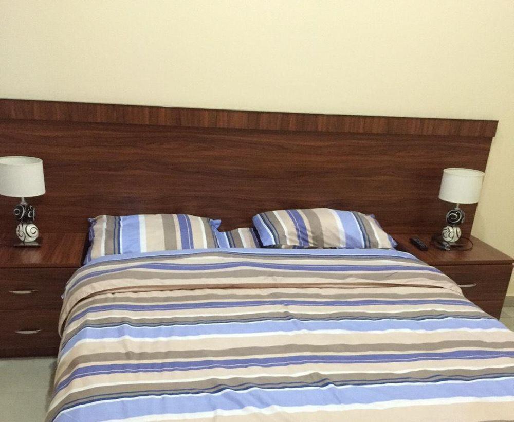 Jasmin Apt With Balcony At Republic Square & Ruben Tours Yerevan Exterior photo