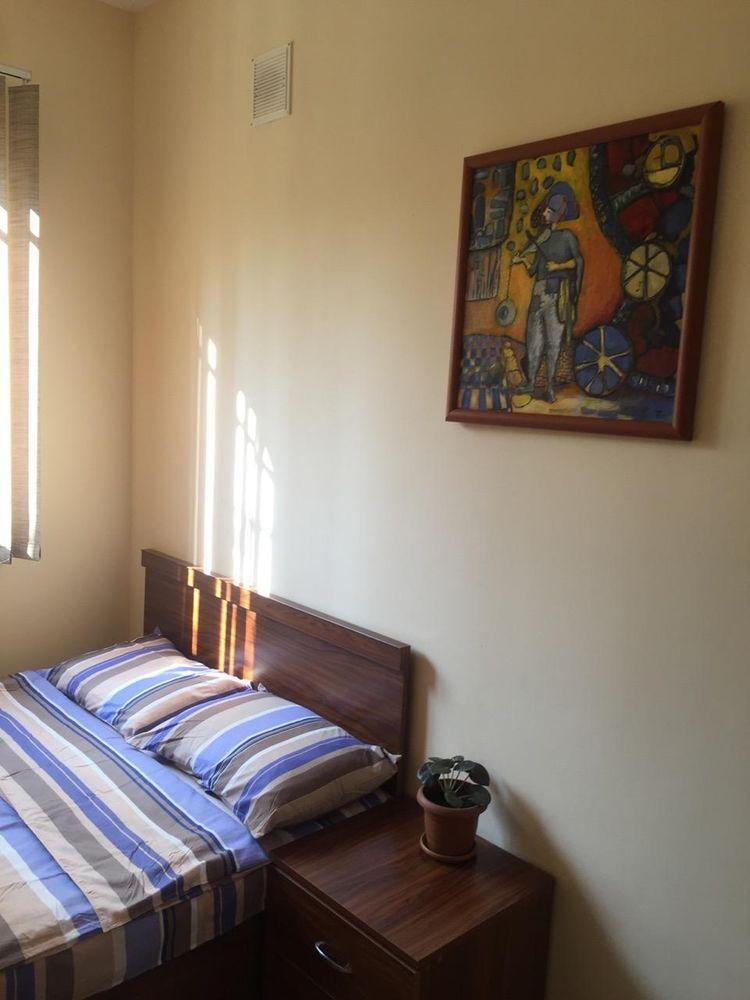 Jasmin Apt With Balcony At Republic Square & Ruben Tours Yerevan Exterior photo
